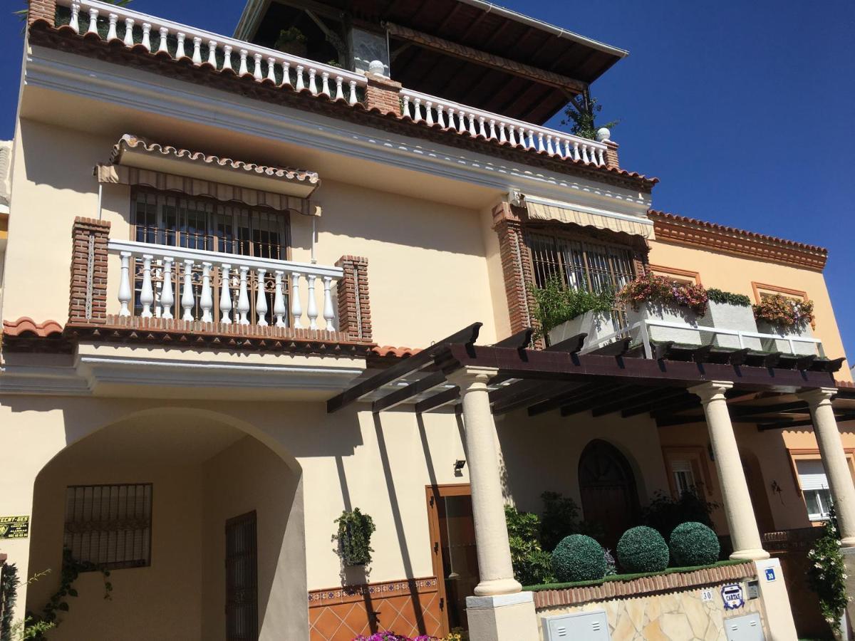 Apartment With Private Patio Fuengirola Extérieur photo