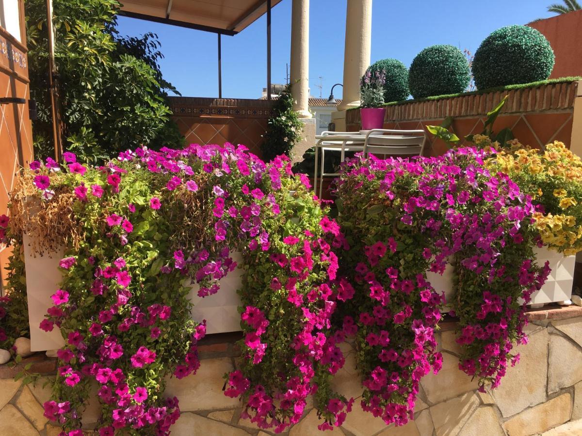 Apartment With Private Patio Fuengirola Extérieur photo