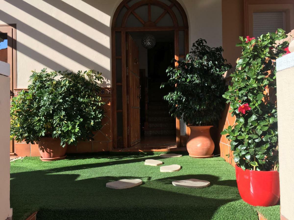 Apartment With Private Patio Fuengirola Extérieur photo