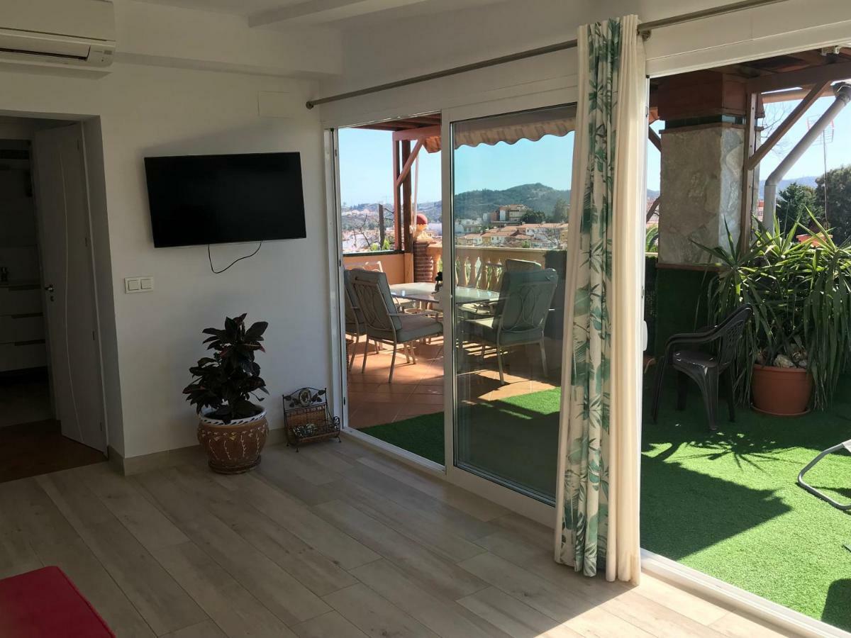 Apartment With Private Patio Fuengirola Extérieur photo